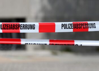 Polizeiabsperrung (Archiv)