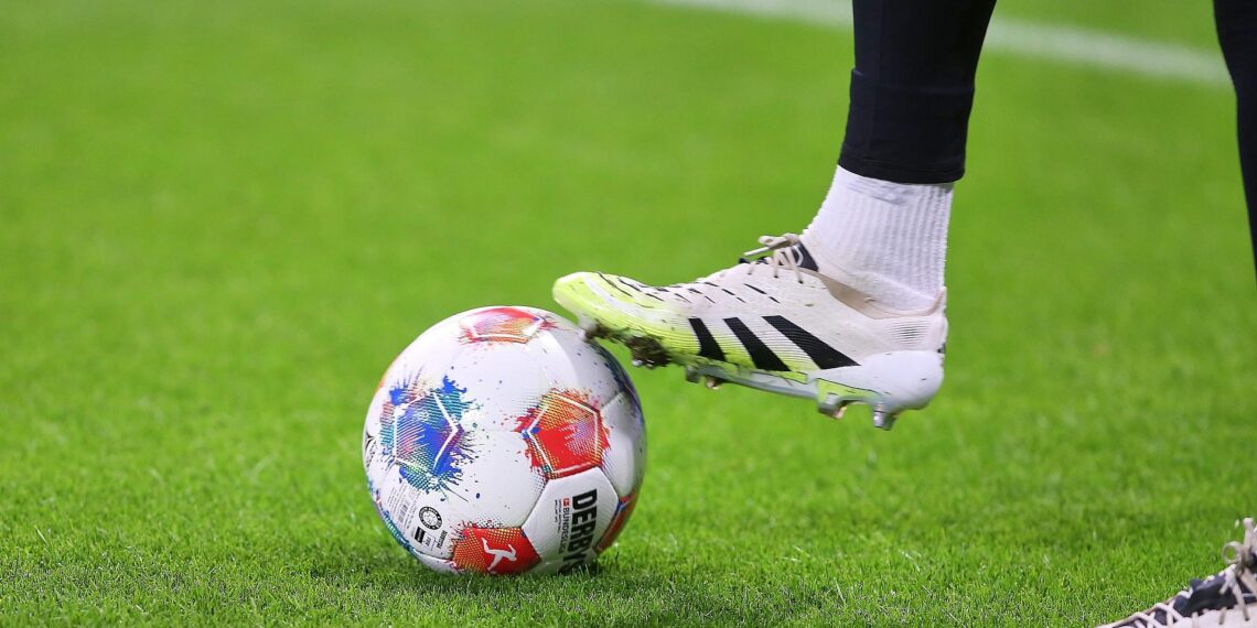 Fußball-Spieler (Archiv)