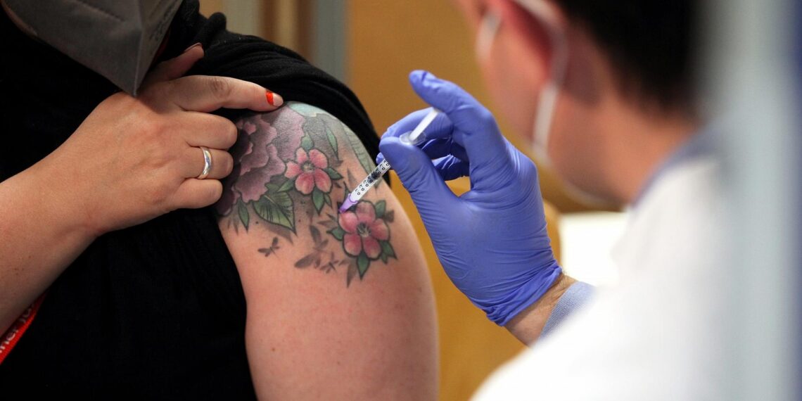 Intensivmediziner befürworten Ausweitung der Grippe-Impfempfehlung 1 Impfung (Archiv)