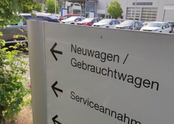 Autohändler (Archiv)