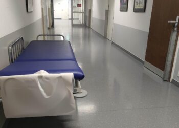 Zwei von drei Krankenhäusern schreiben rote Zahlen 2 Krankenhaus (Archiv)