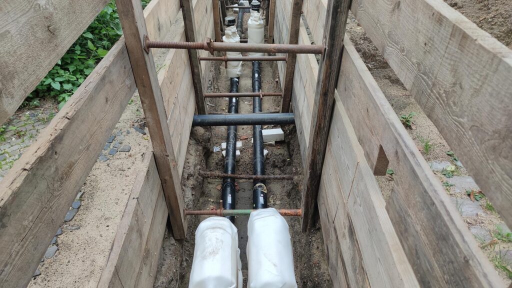 Linke verlangt Gewinnverbot für Fernwärme 11 Fernwärme-Anschluss (Archiv)