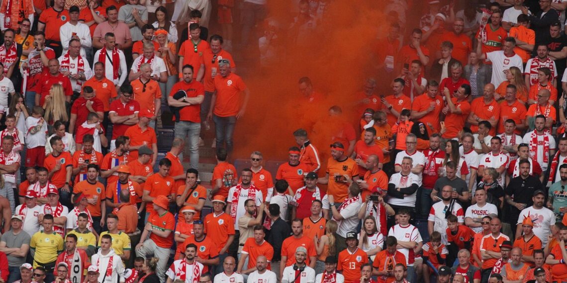 Fans aus Polen und den Niederlanden (Archiv)