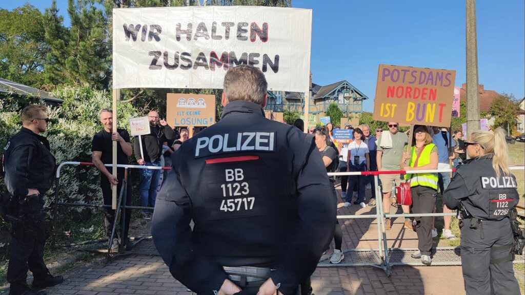 Demo gegen AfD-Wahlparty in Brandenburg (Archiv)