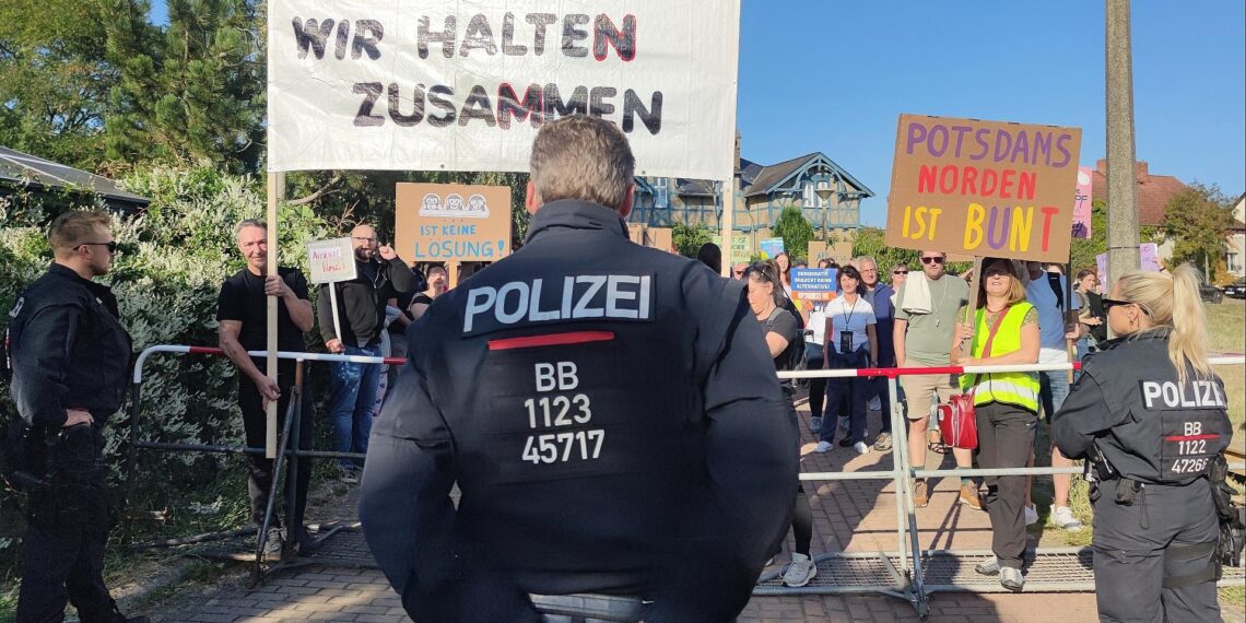 Demo gegen AfD-Wahlparty in Brandenburg (Archiv)