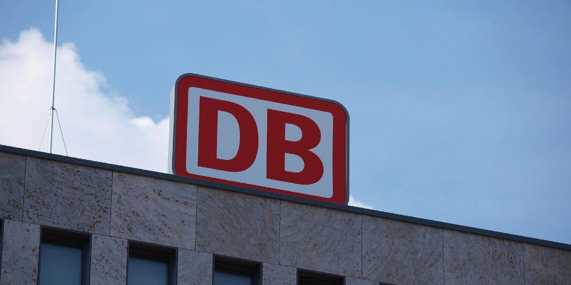 Klingbeil kritisiert Deutsche Bahn für Kauf chinesischer E-Busse 1 Deutsche Bahn (Archiv)