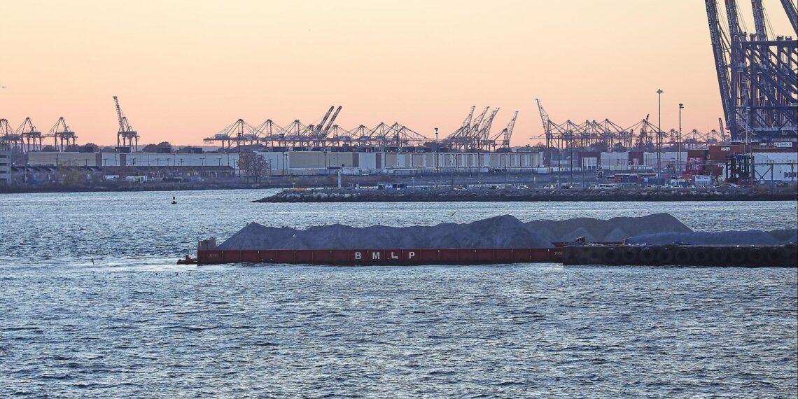 US-Zölle treffen deutsche Industriestandorte unterschiedlich stark 1 Industrieanlagen (Archiv)