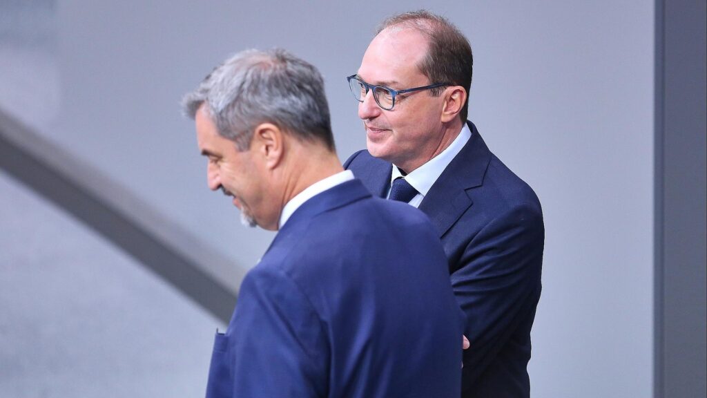Markus Söder und Alexander Dobrindt (Archiv)