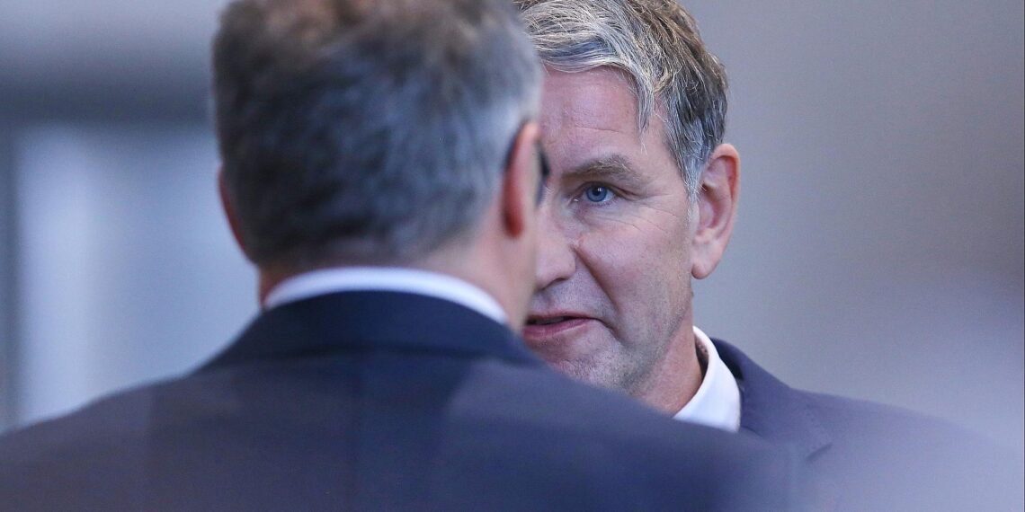 Voigt bezeichnet AfD als "Scheinriesen" 1 Mario Voigt und Björn Höcke (Archiv)