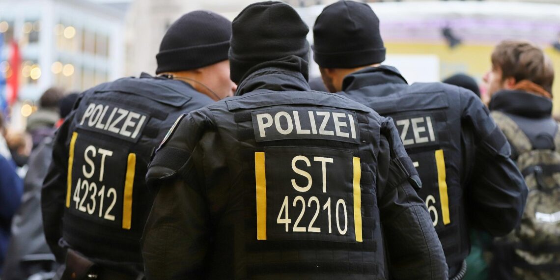 Polizeigewerkschaft warnt vor weiteren Anschlagsversuchen 1 Polizei (Archiv)