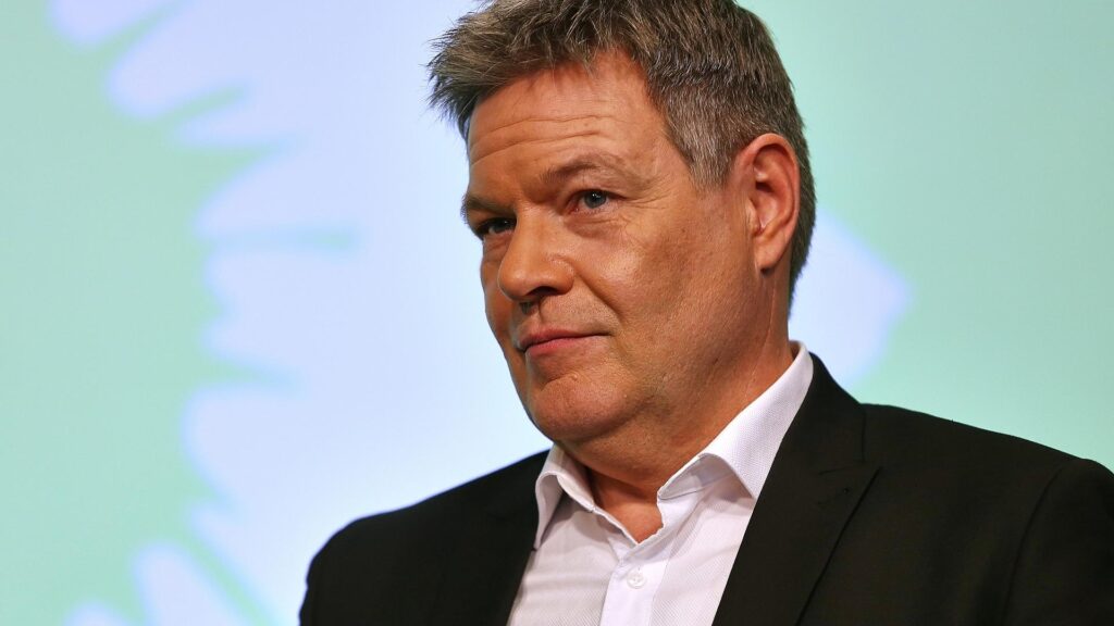 Künast rechnet nicht mit Habeck-Comeback 6 Robert Habeck am Wahlabend