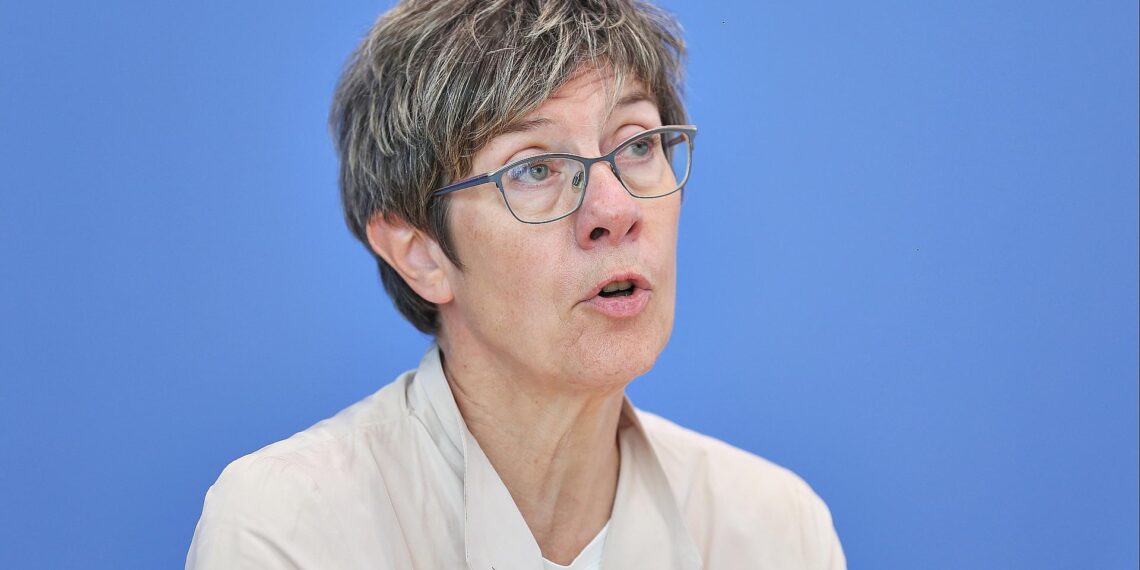 Kramp-Karrenbauer beharrt auf Kandidatur für Adenauer-Stiftung 1 Annegret Kramp-Karrenbauer (Archiv)