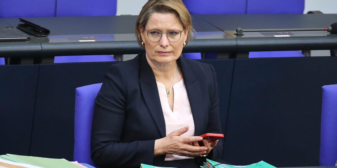 Hubig gegen Klarnamenpflicht im Internet 1 Stefanie Hubig (Archiv)