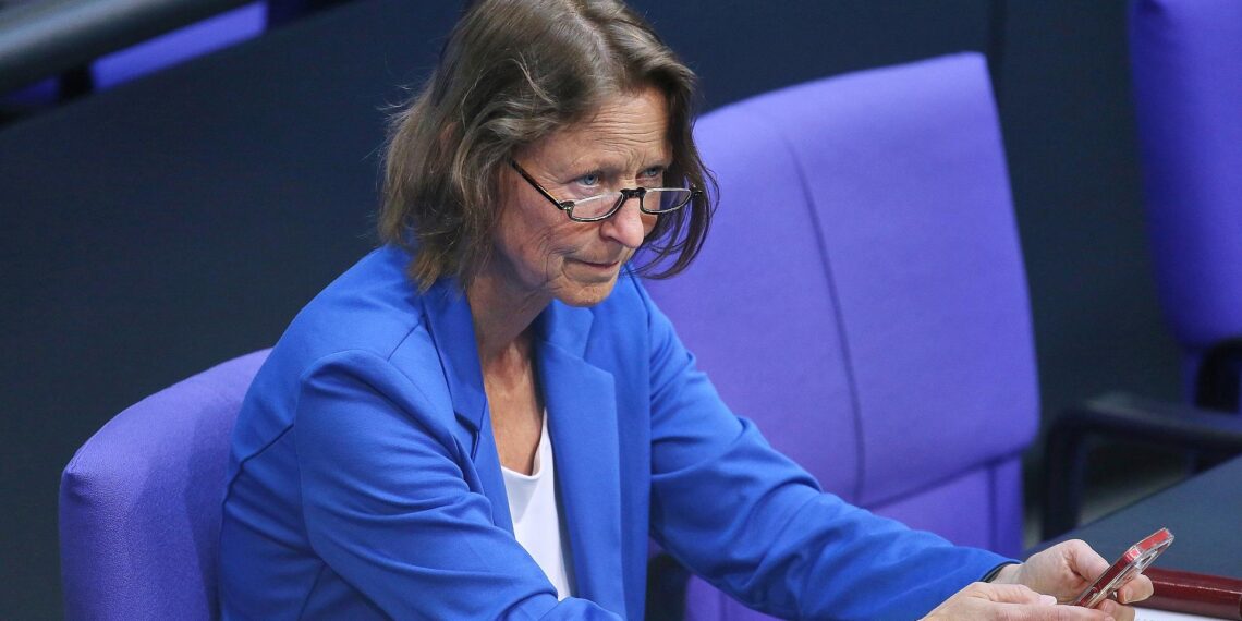 Carstensen unterstützt Rentenpaket trotz Nein in Probeabstimmung 1 Sandra Carstensen (Archiv)