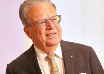 Ex-BA-Chef Weise soll Rentenkommission leiten 2 Frank-Jürgen Weise (Archiv)