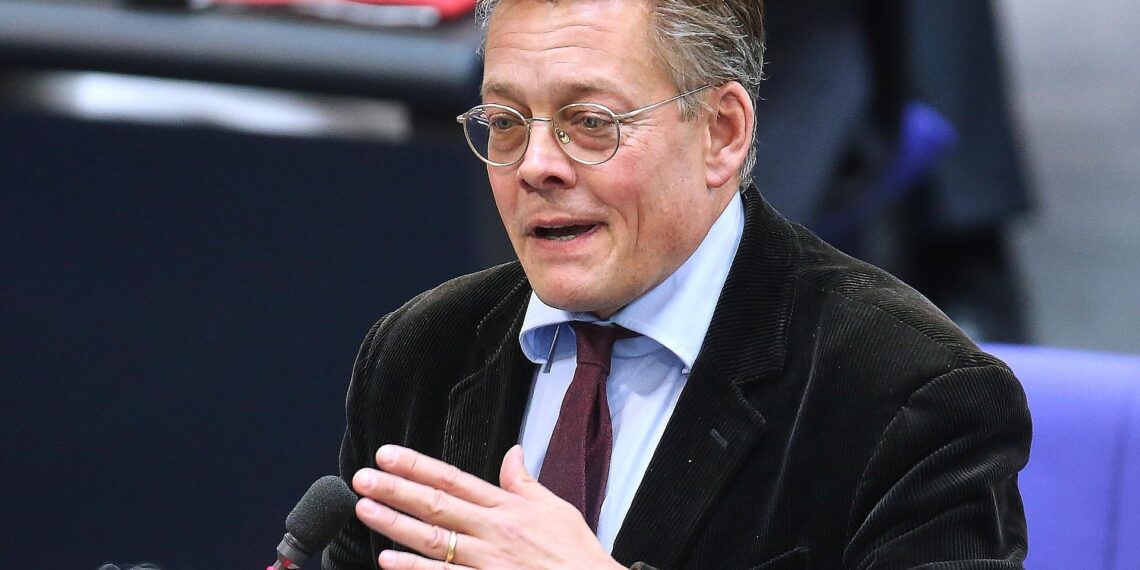 Grünen-Fraktionsvize ruft zur Geschlossenheit im Umgang mit AfD auf 1 Konstantin von Notz (Archiv)
