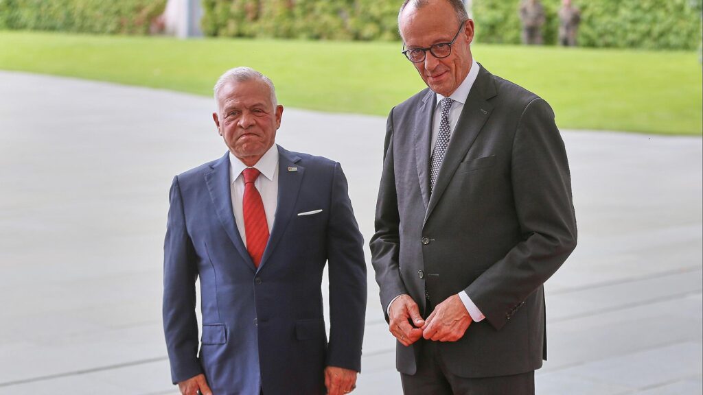 Abdullah II. bin al-Hussein und Friedrich Merz in Berlin (Archiv)