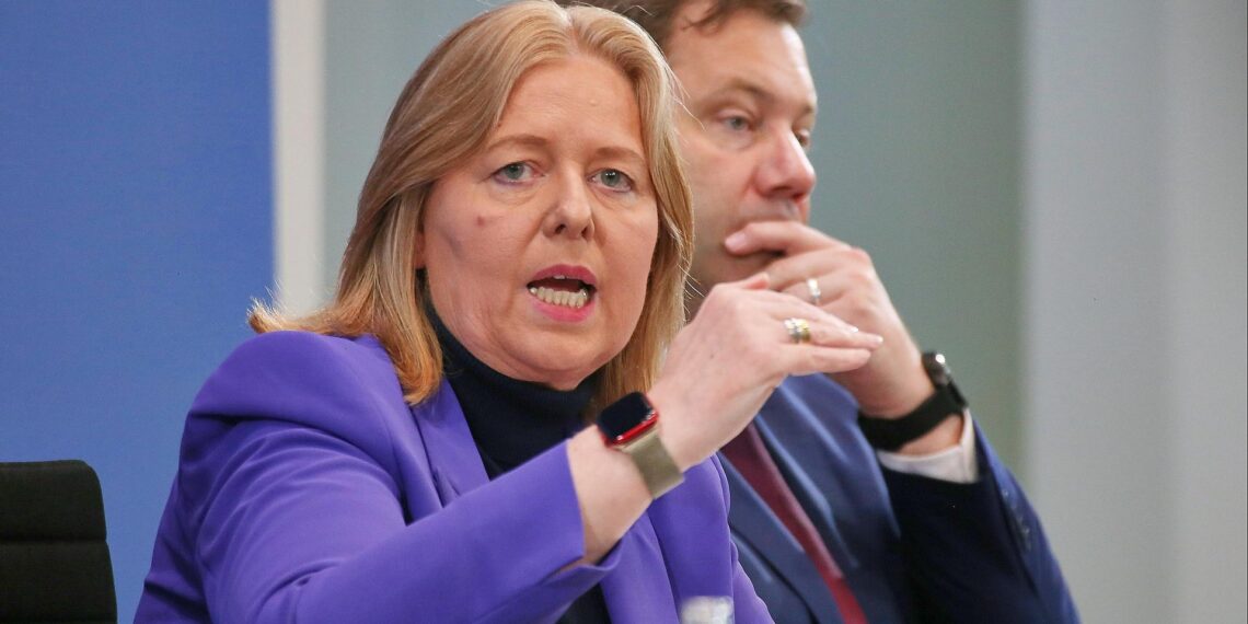 Forsa: SPD fällt wieder auf Allzeittief 1 Bärbel Bas und Lars Klingbeil (Archiv)