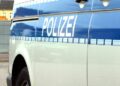 Frauenleiche gefunden - Zusammenhang mit Hände-Fund auf A45 möglich 9 Polizeistreife im Einsatz (Archiv)