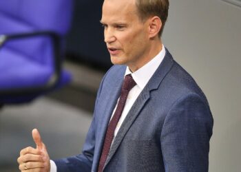 Streeck will Ende der Zwei-Klassen-Medizin bei Facharztterminen 2 Hendrik Streeck (Archiv)