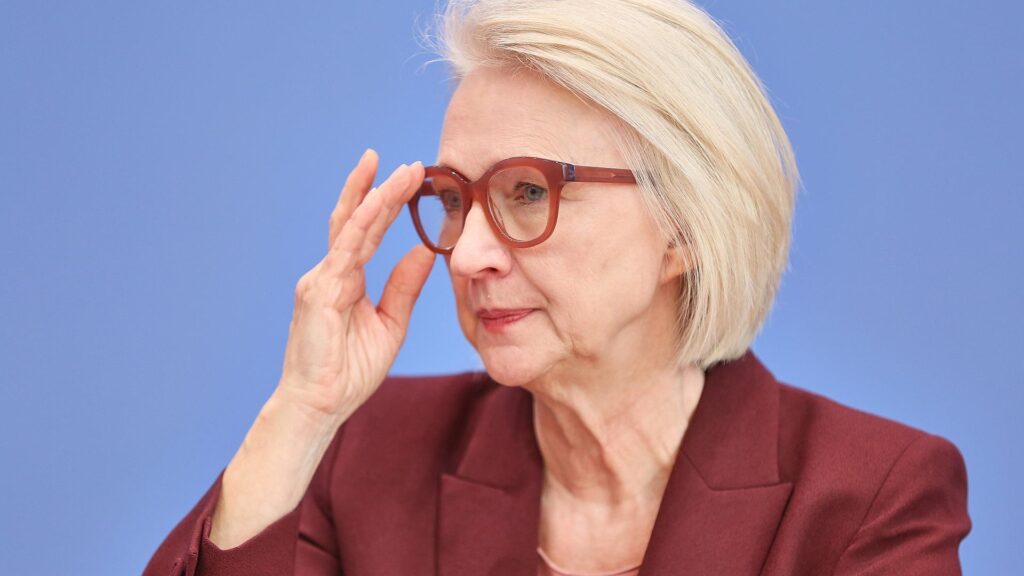 Monika Schnitzer (Archiv)