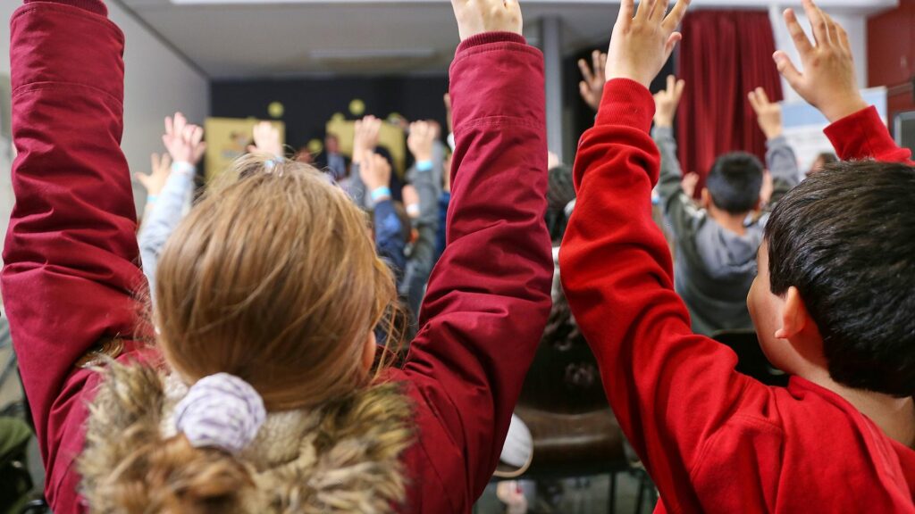 Kinder in einer Schule (Archiv)