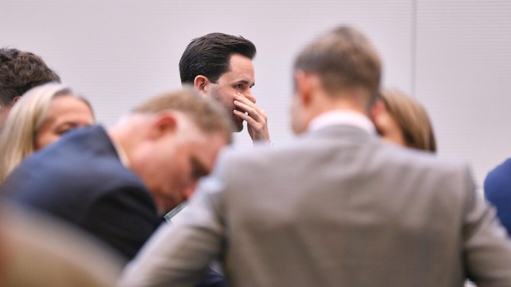 Johannes Winkel und andere Renten-Rebellen auf der Unions-Fraktionssitzung am 02.12.2025