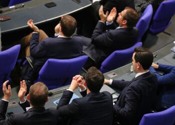 Unionsfraktion reagiert auf Abstimmung zum Rentenpaket am 05.12.2025