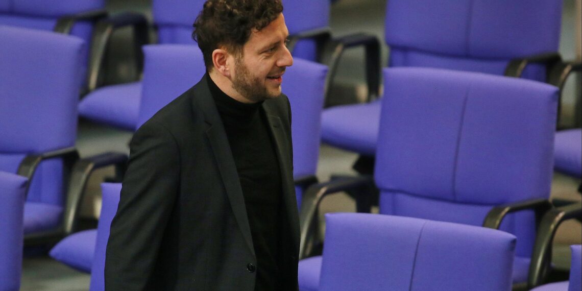 Banaszak pocht auf Nutzung von russischen Vermögen in der EU 1 Felix Banaszak (Archiv)