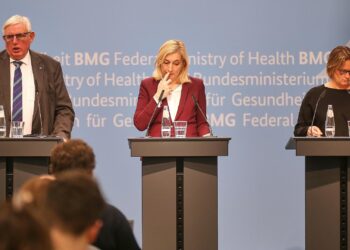 Warken weist Kritik an Papier zu Pflegereform zurück 2 Laumann