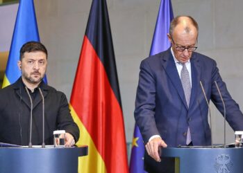 Merz lobt "beachtliche" US-Sicherheitsgarantien für Ukraine 2 Wolodymyr Selenskyj und Friedrich Merz am 15.12.2025