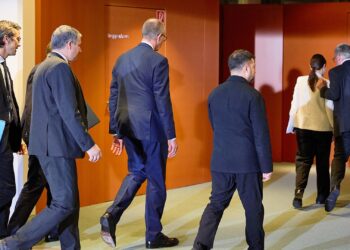 Friedrich Merz und Wolodymyr Selenskyj am 15.12.2025