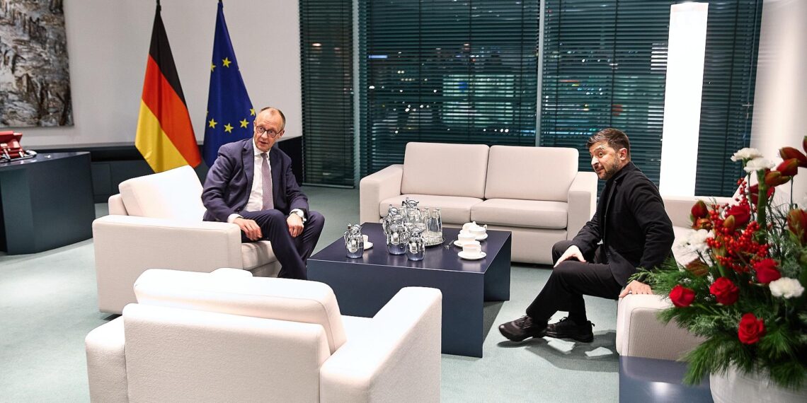 Friedrich Merz und Wolodymyr Selenskyj am 15.12.2025