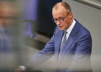 Merz sieht "große diplomatische Dynamik" im Ukrainekrieg 2 Friedrich Merz am 17.12.2025