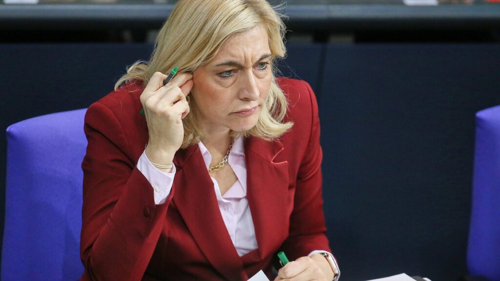 Nina Warken am 17.12.2025