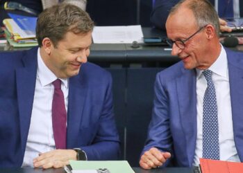 Lars Klingbeil und Friedrich Merz (Archiv)