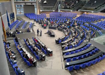 Bundestag stimmt gegen Neuauszählung der Bundestagswahl 2 Bundestagssitzung am 18.12.2025
