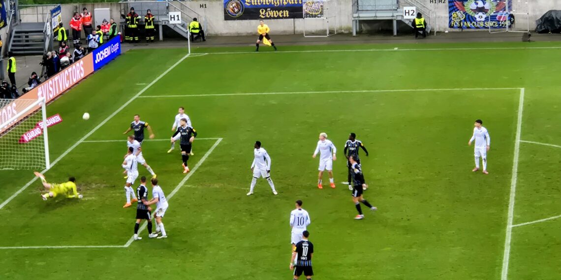 Chancenwucher im Ludwigspark: Saarbrückens Sieglos-Serie hält an 1 3. Liga, 18. Spieltag. 1. FC Saarbrücken - TSG Hoffenheim II, 13.12.2025