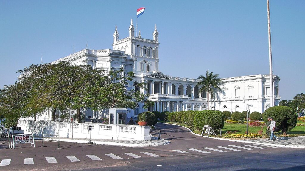 IWF lobt Reformprogramm in Paraguay und gibt weiteres Geld frei 11 Präsidentenpalast in Paraguay (Archiv)