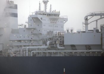 Schwimmendes LNG-Terminal in Wilhelmshaven (Archiv)