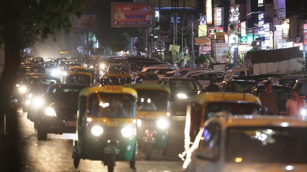 Straßenszene in Neu-Delhi (Archiv)