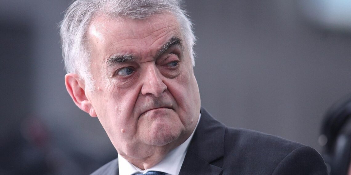 NRW-Innenminister will härter gegen jüngere Straftäter vorgehen 1 Herbert Reul (Archiv)