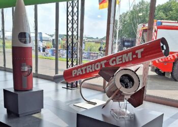 Linke offen für Kauf neuer Patriot-Raketen 2 Patriot GEM-T (Archiv)