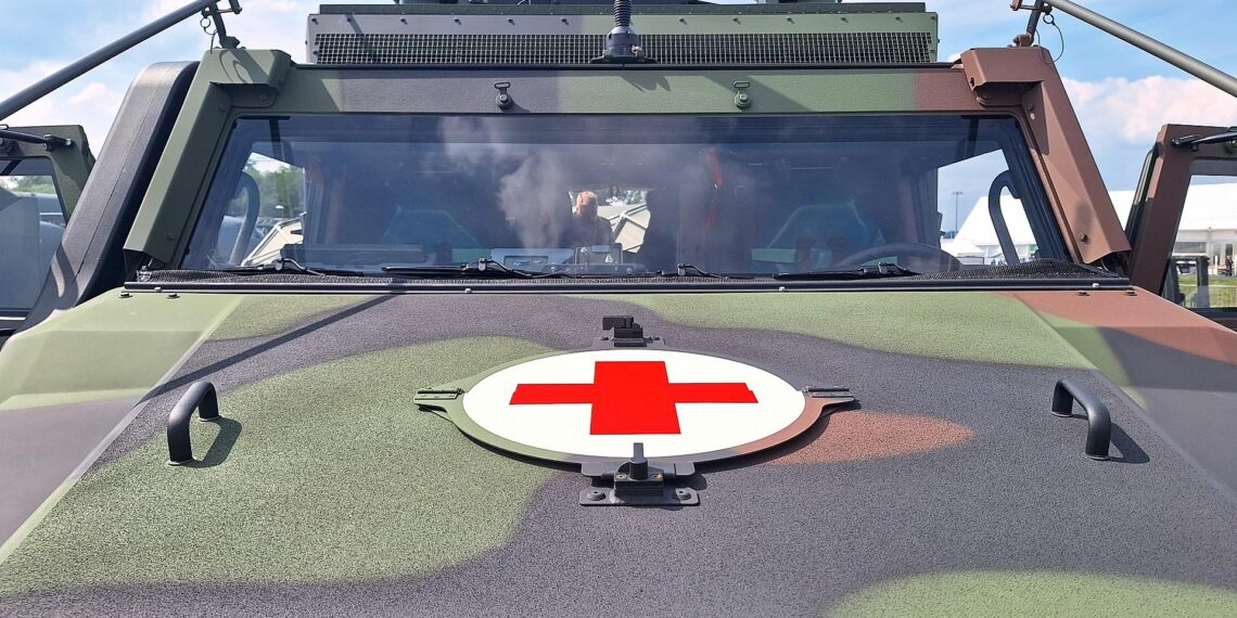 Sanitätsfahrzeug der Bundeswehr (Archiv)