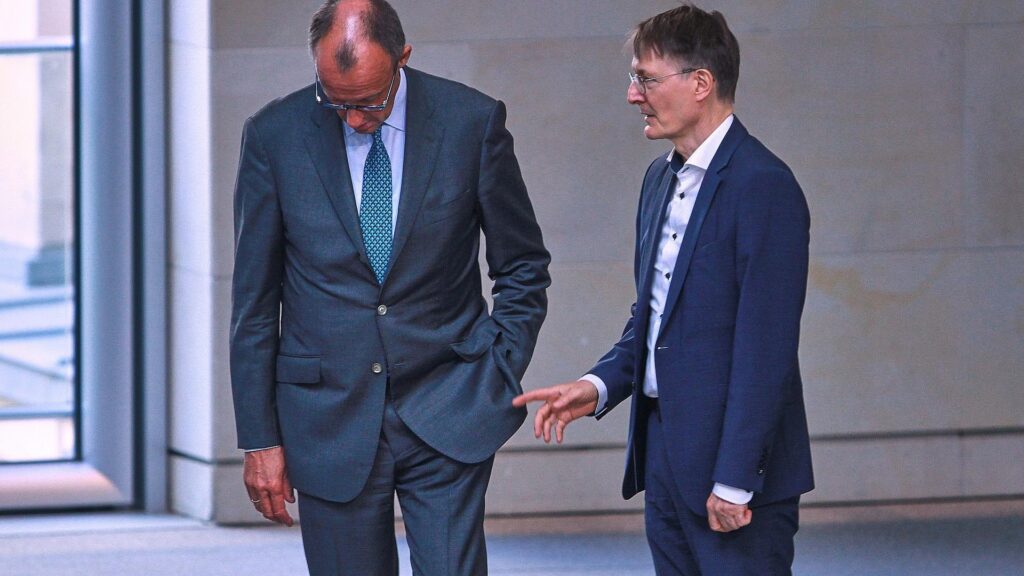 Friedrich Merz und Karl Lauterbach (Archiv)