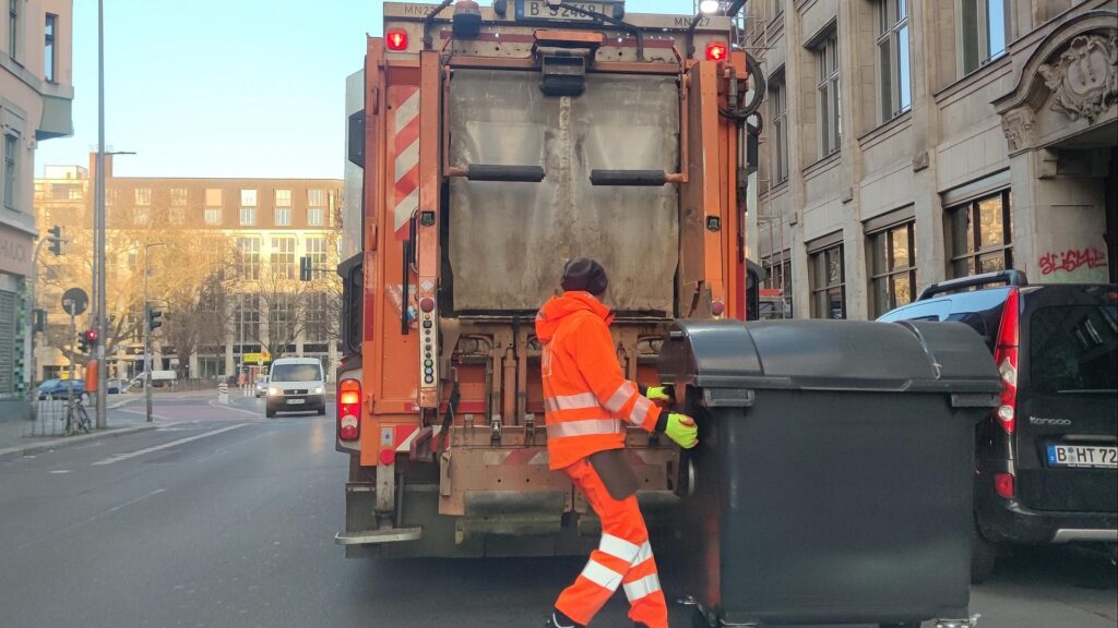 Berliner Stadtreinigung im Einsatz (Archiv)