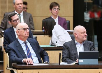 Dietmar Woidke und Robert Crumbach (Archiv)