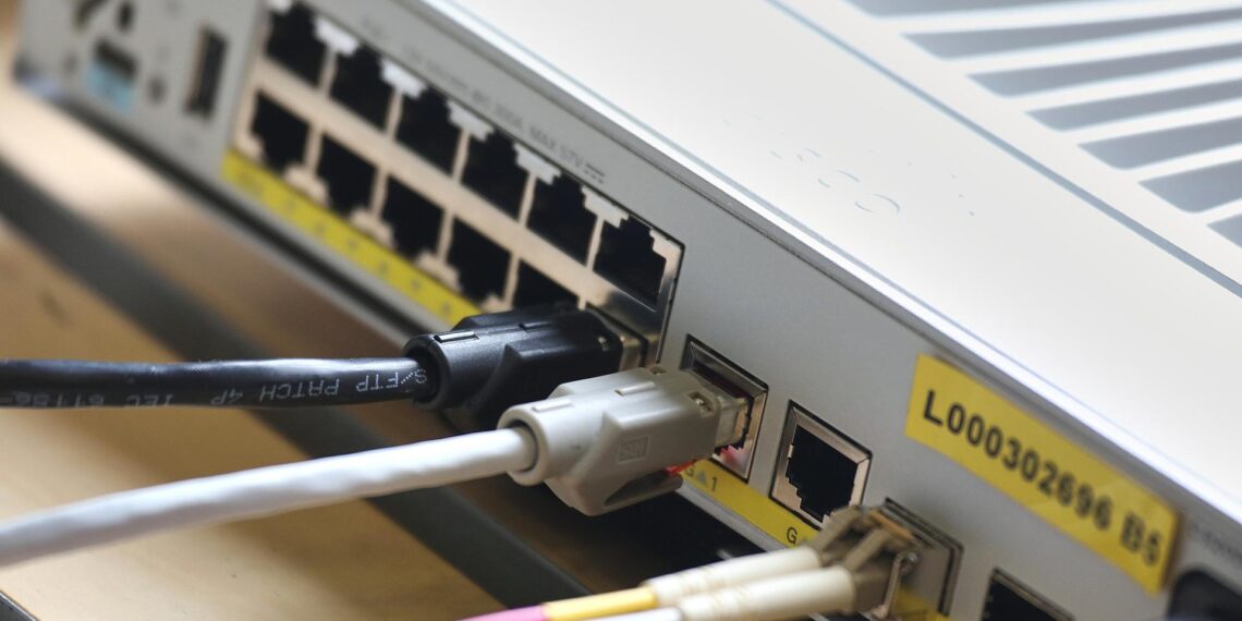 Netzwerk-Patchpanel (Archiv)