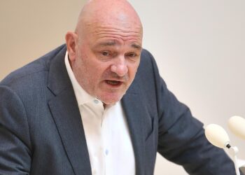 Crumbach rechnet mit BSW ab 4 Robert Crumbach (Archiv)