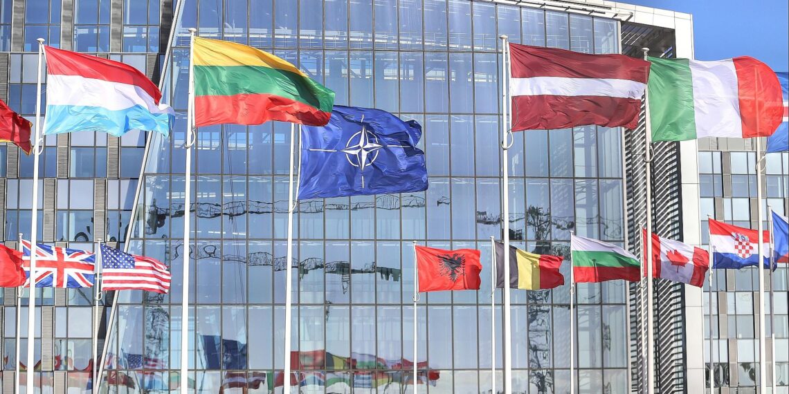 Bericht: Nato erwägt neue Mission in der Arktis 1 Nato-Hauptquartier (Archiv)